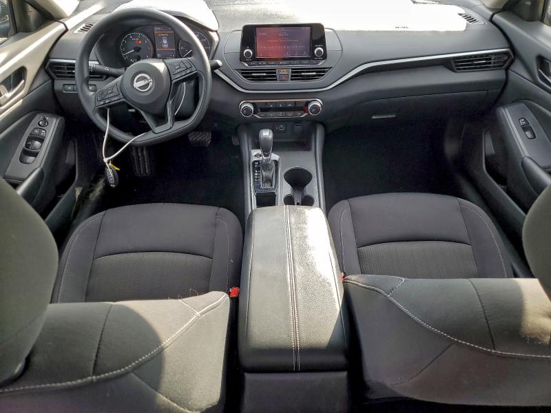 Фото 8 - NISSAN ALTIMA