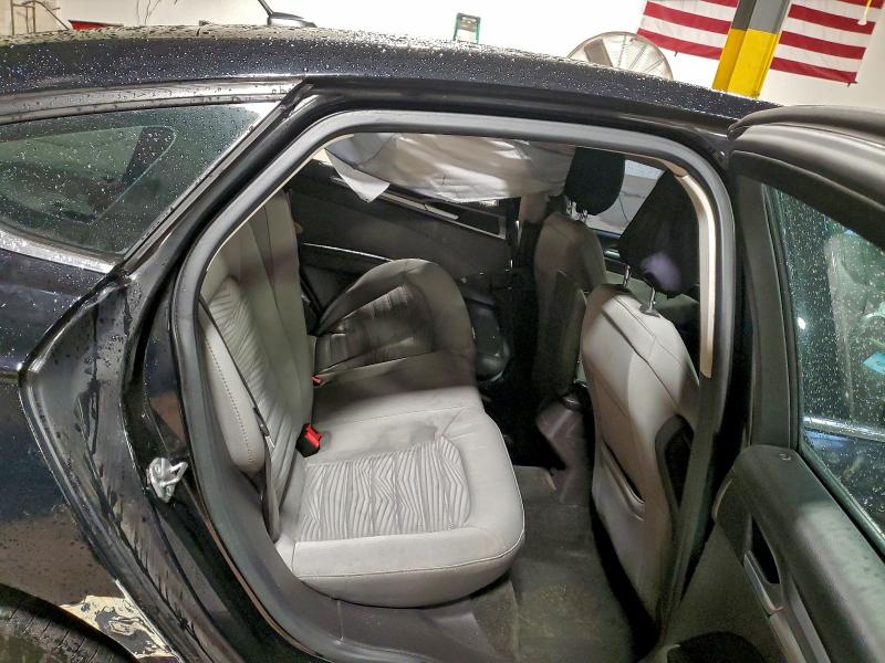 Фото 10 - FORD FUSION