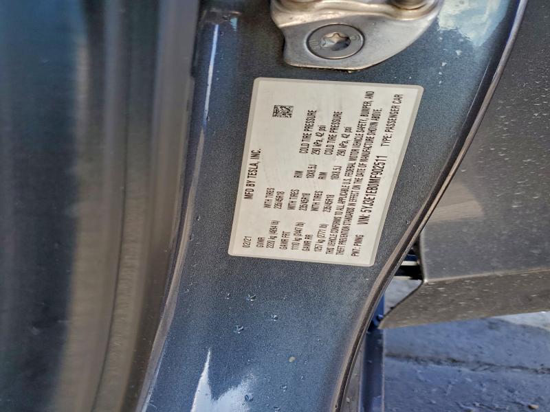 Фото 12 - TESLA MODEL 3