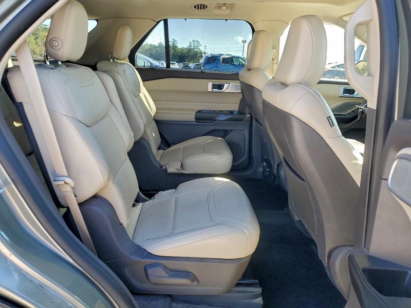 Фото 11 - FORD EXPLORER