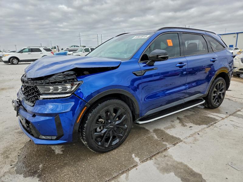 Фото 1 - KIA SORENTO