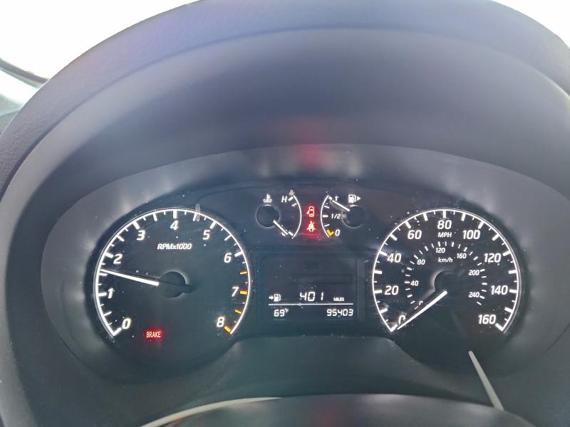 Фото 9 - NISSAN SENTRA