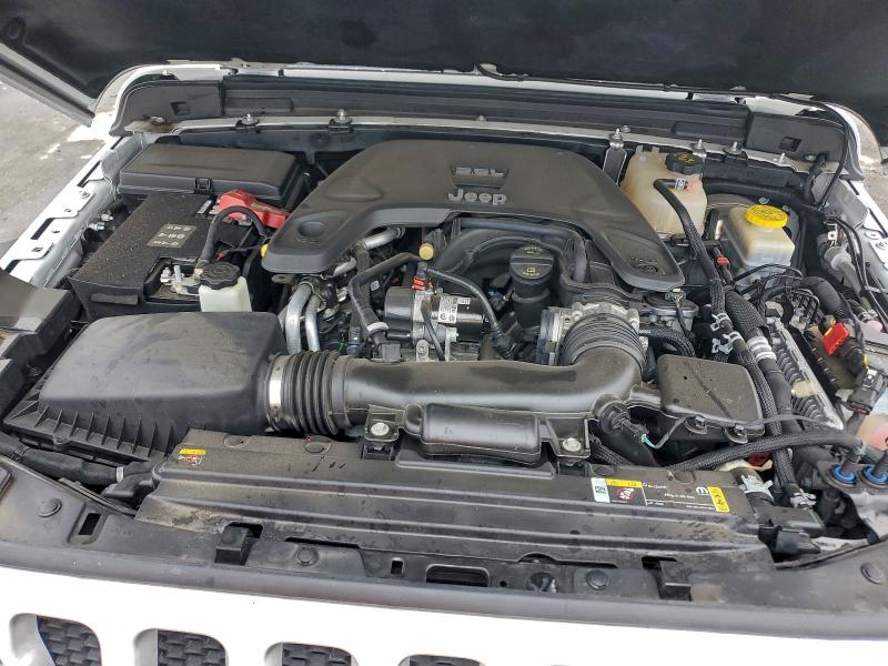 Фото 12 - JEEP WRANGLER