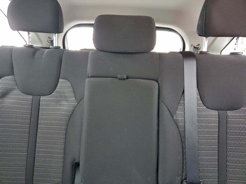 Фото 10 - KIA SORENTO