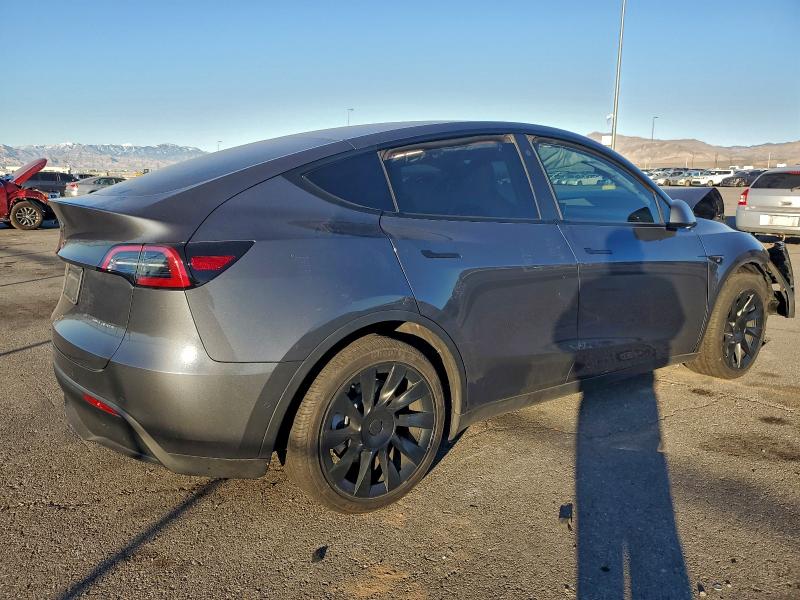 Фото 3 - TESLA MODEL Y
