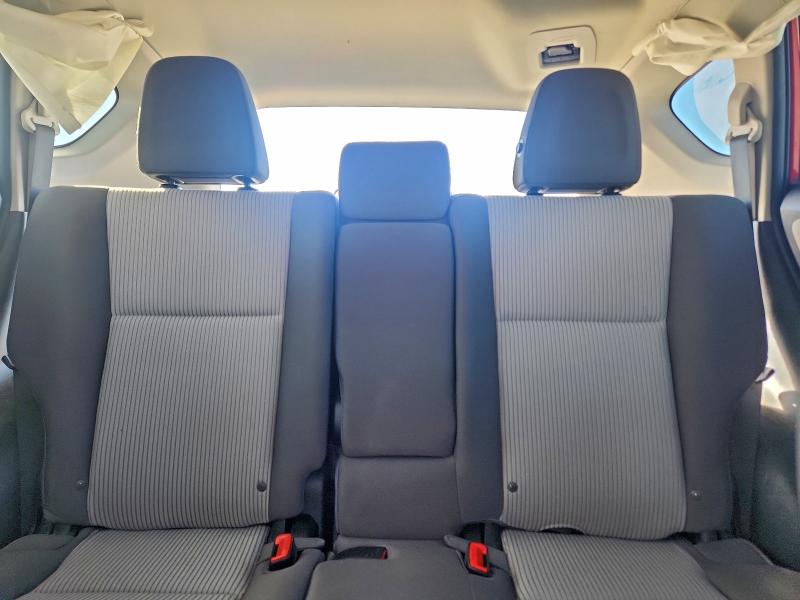 Фото 10 - TOYOTA RAV4