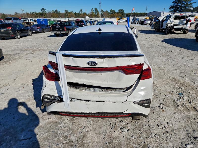 Фото 6 - KIA FORTE