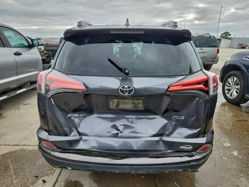 Фото 6 - TOYOTA RAV4