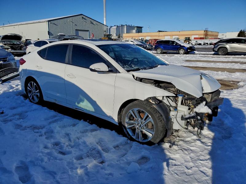 Фото 4 - HYUNDAI ELANTRA