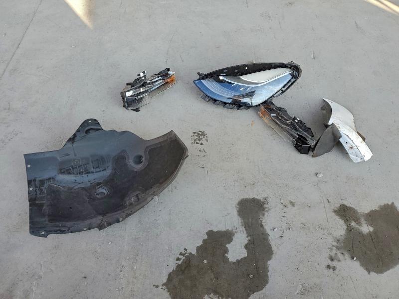 Фото 13 - TESLA MODEL 3