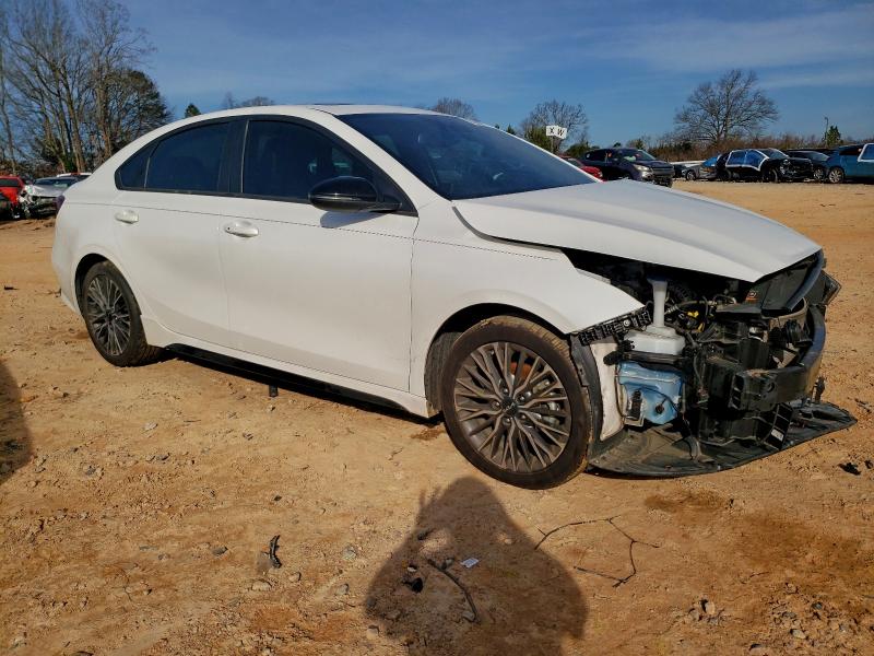 Фото 4 - KIA FORTE