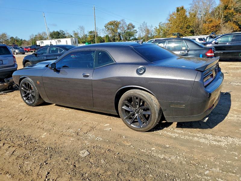 Фото 2 - DODGE CHALLENGER