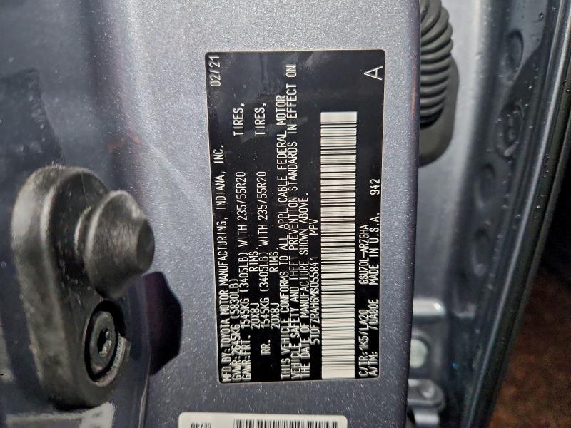 Фото 14 - TOYOTA HIGHLANDER