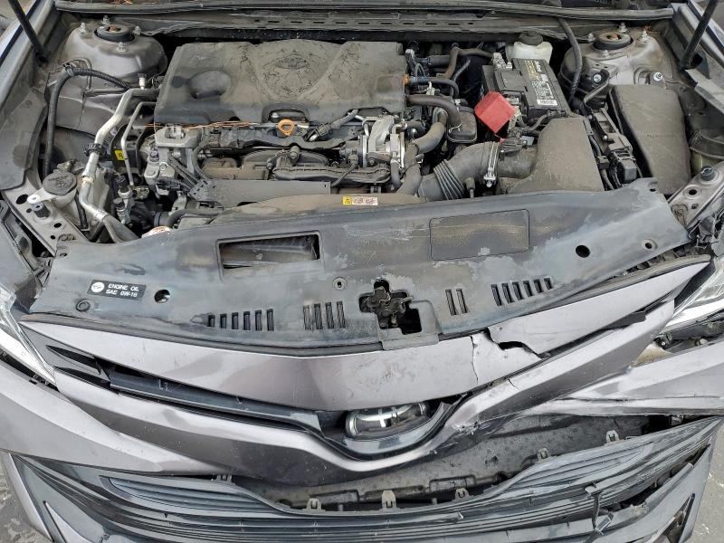 Фото 11 - TOYOTA CAMRY