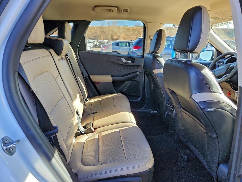 Фото 11 - FORD ESCAPE