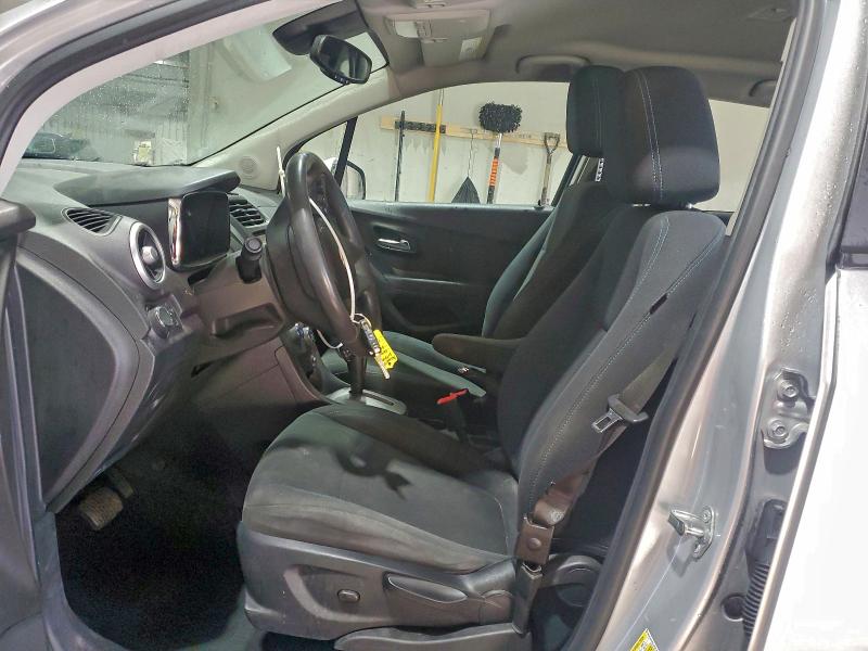 Фото 7 - CHEVROLET TRAX