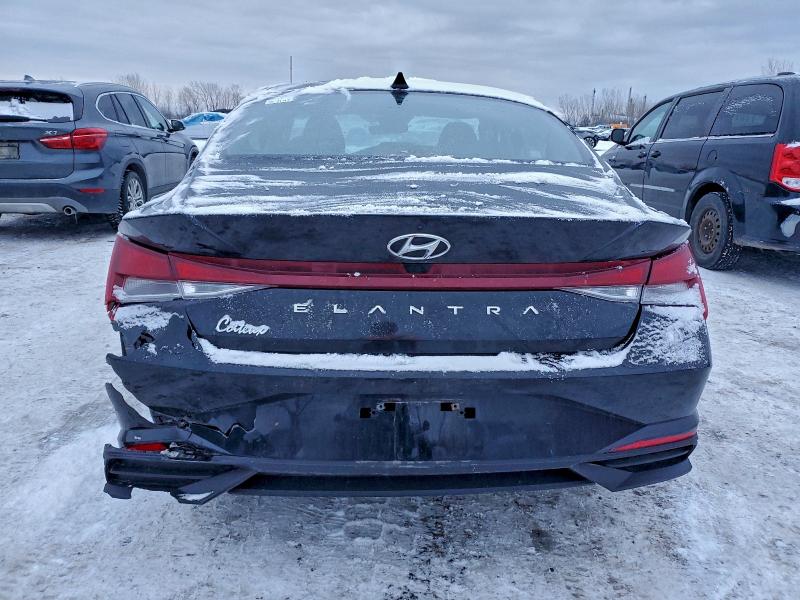 Фото 6 - HYUNDAI ELANTRA