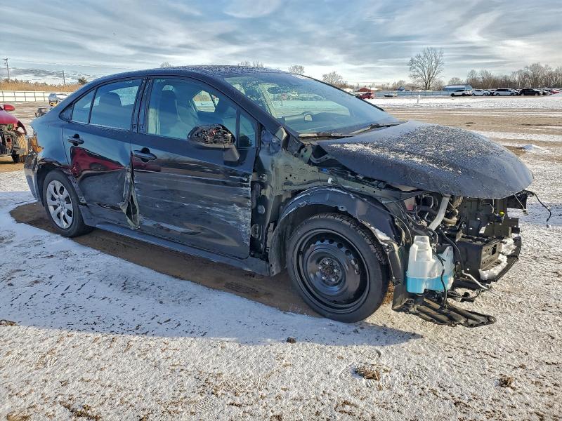 Фото 4 - TOYOTA COROLLA