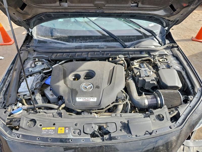 Фото 11 - MAZDA 3