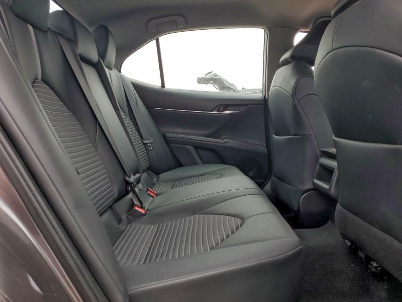 Фото 10 - TOYOTA CAMRY