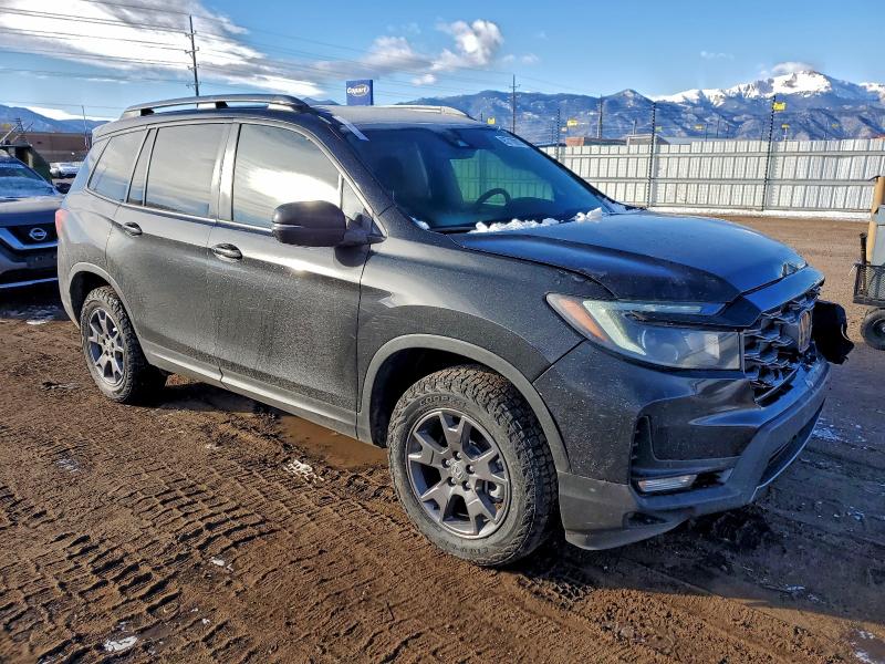 Фото 4 - HONDA PASSPORT