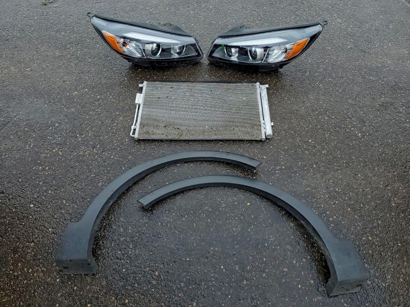 Фото 13 - KIA SORENTO