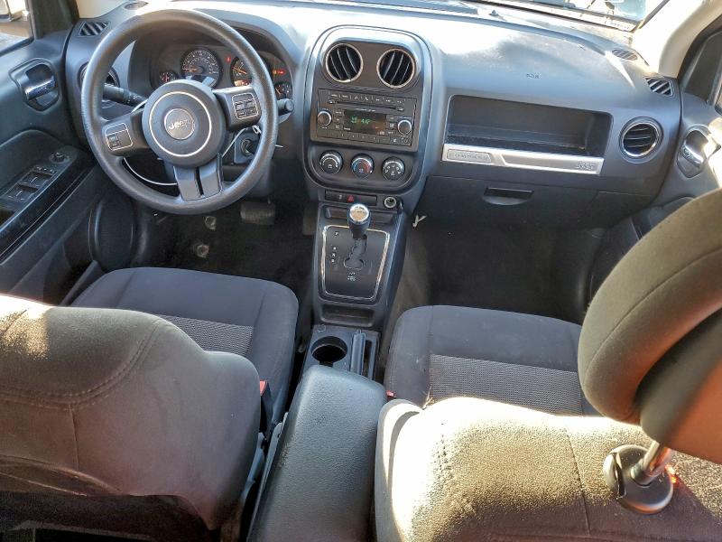 Фото 8 - JEEP COMPASS