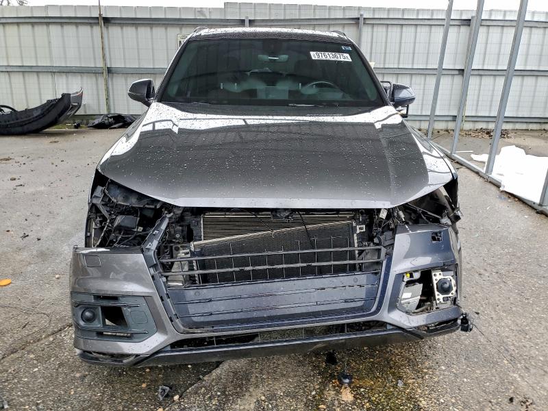 Фото 5 - AUDI Q7