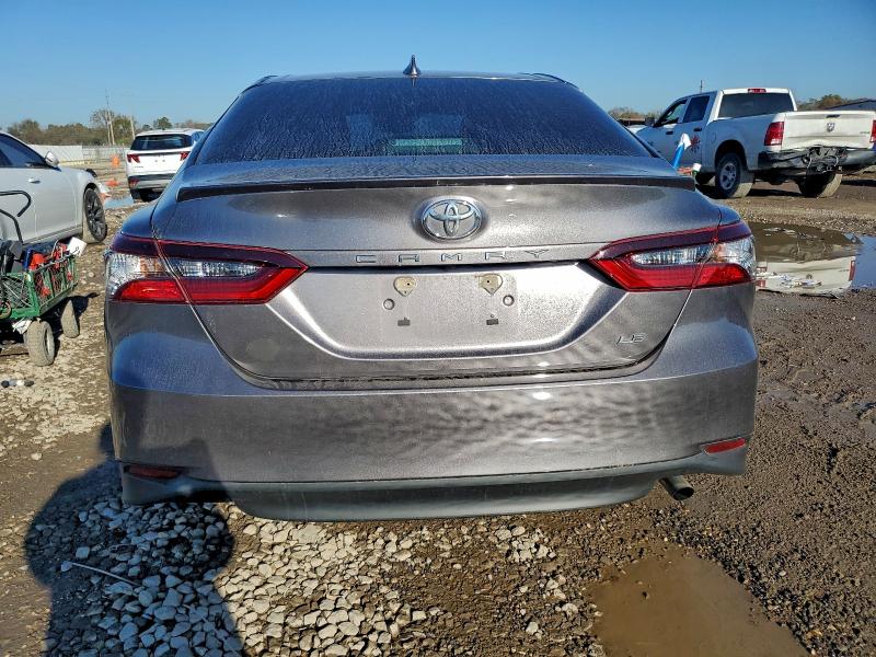 Фото 6 - TOYOTA CAMRY