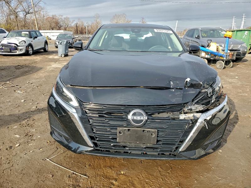 Фото 5 - NISSAN ALTIMA