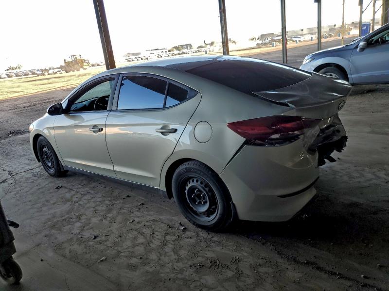 Фото 2 - HYUNDAI ELANTRA