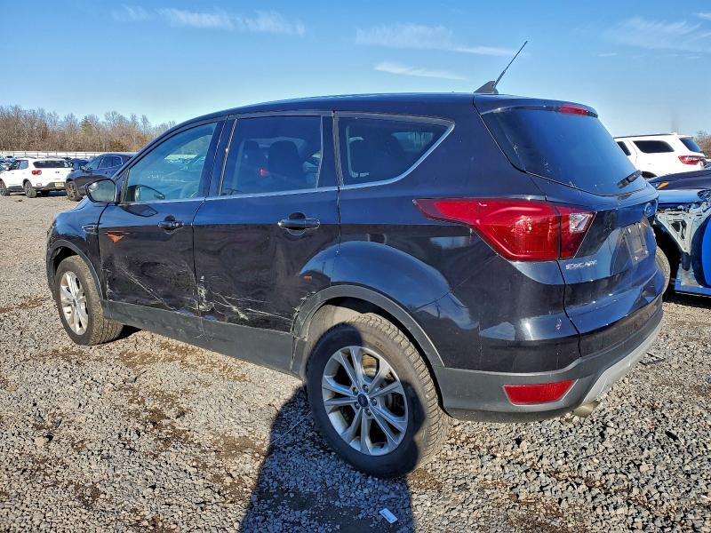 Фото 2 - FORD ESCAPE