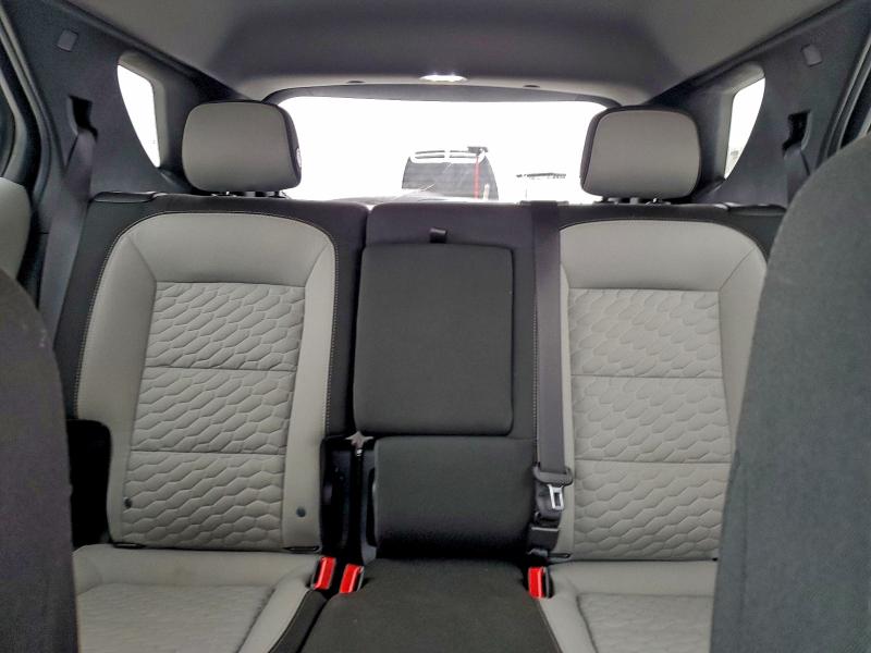 Фото 10 - CHEVROLET EQUINOX