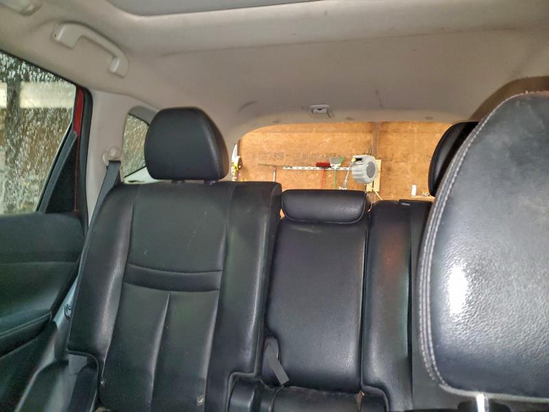 Фото 10 - NISSAN ROGUE