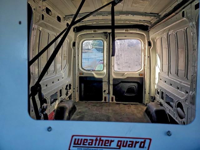 Фото 10 - FORD TRANSIT