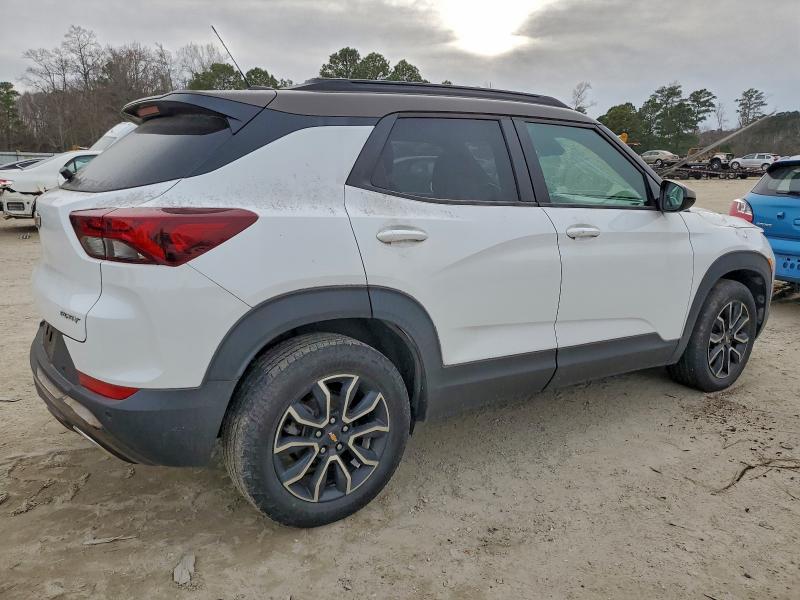 Фото 3 - CHEVROLET TRAILBLZR