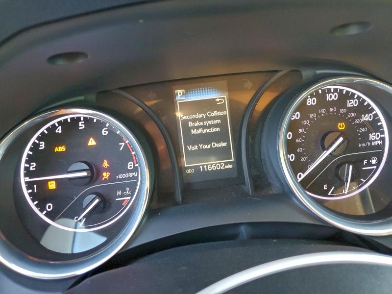 Фото 9 - TOYOTA CAMRY