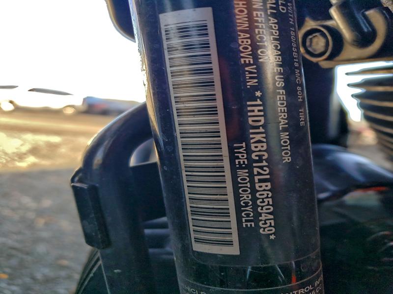 HARLEY-DAVIDSON FL 2020