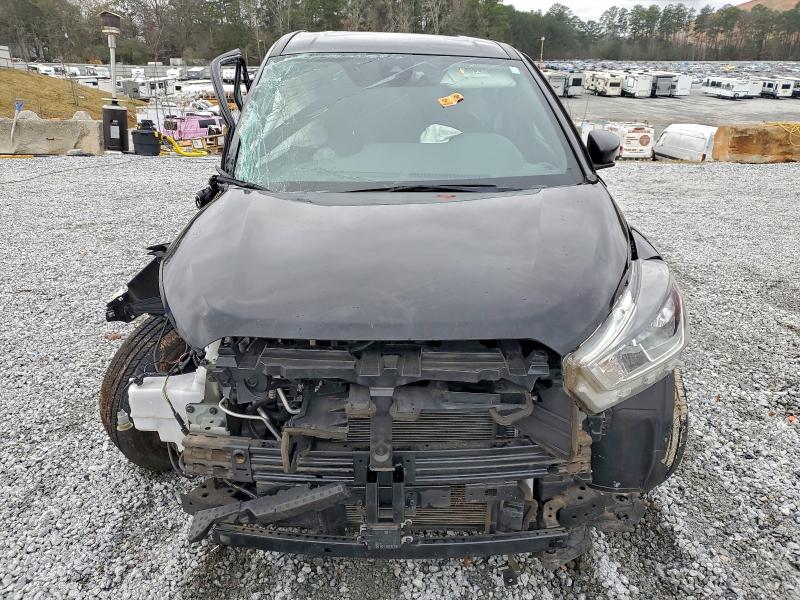 Фото 5 - NISSAN KICKS