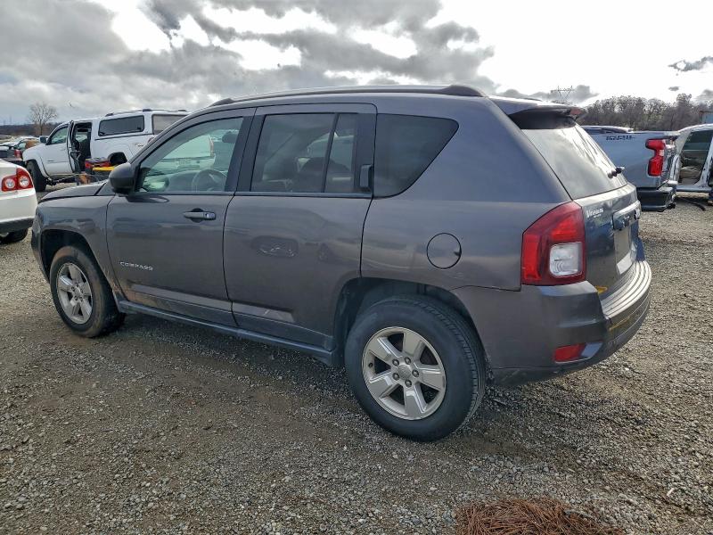 Фото 2 - JEEP COMPASS