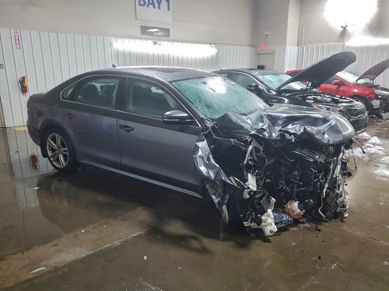 Фото 4 - VOLKSWAGEN PASSAT