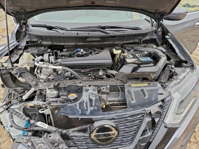 Фото 12 - NISSAN ROGUE