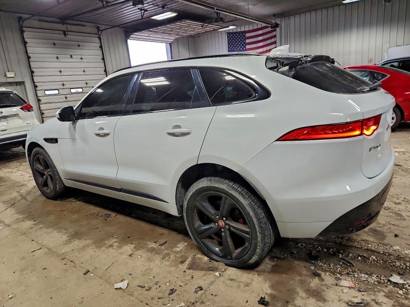 Фото 2 - JAGUAR F-PACE