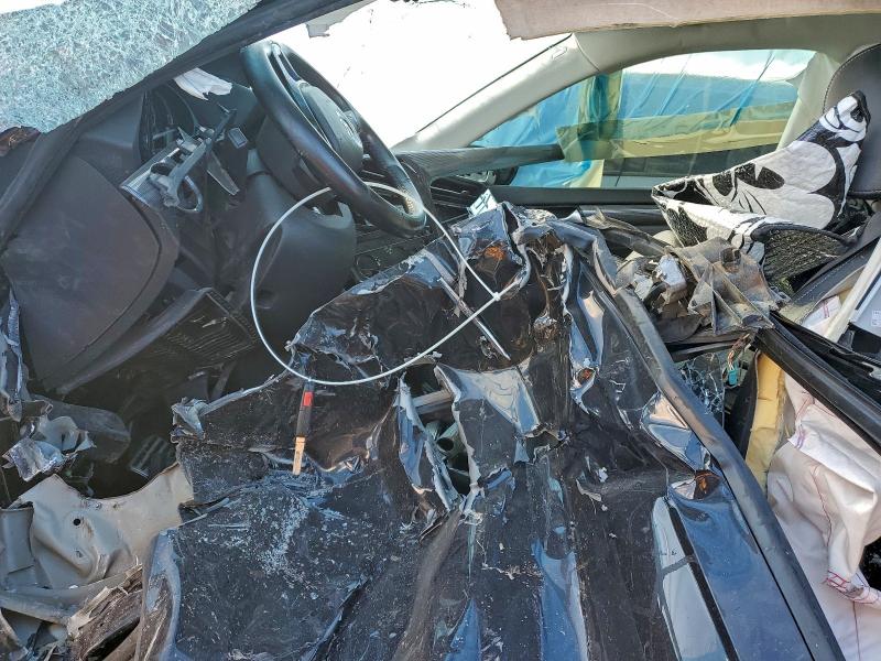 Фото 7 - VOLKSWAGEN PASSAT