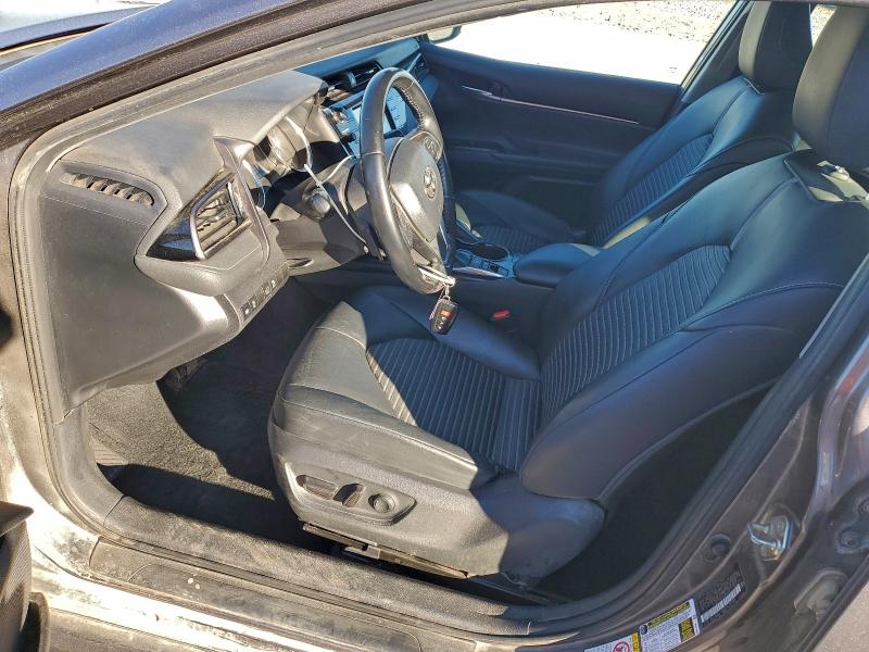 Фото 7 - TOYOTA CAMRY