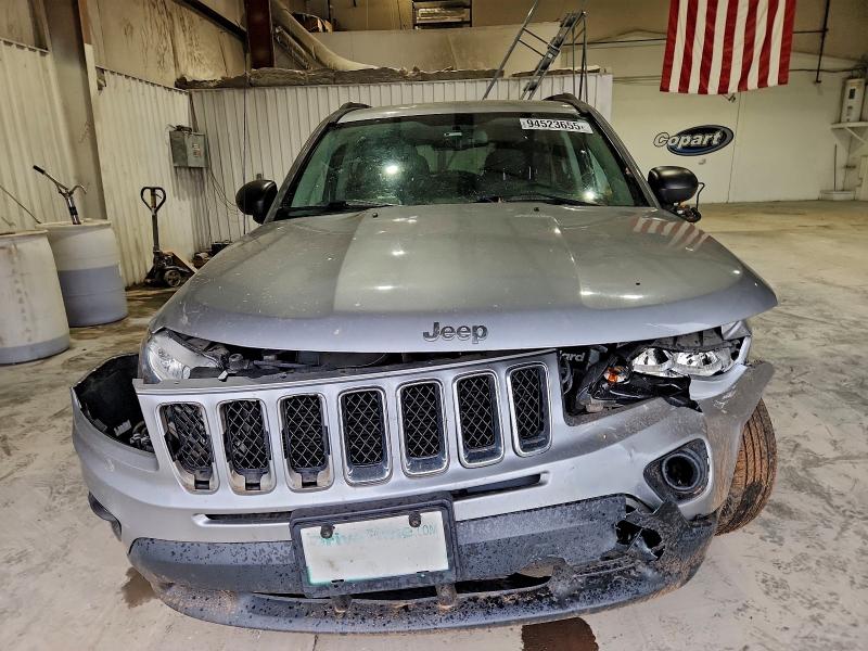 Фото 5 - JEEP COMPASS