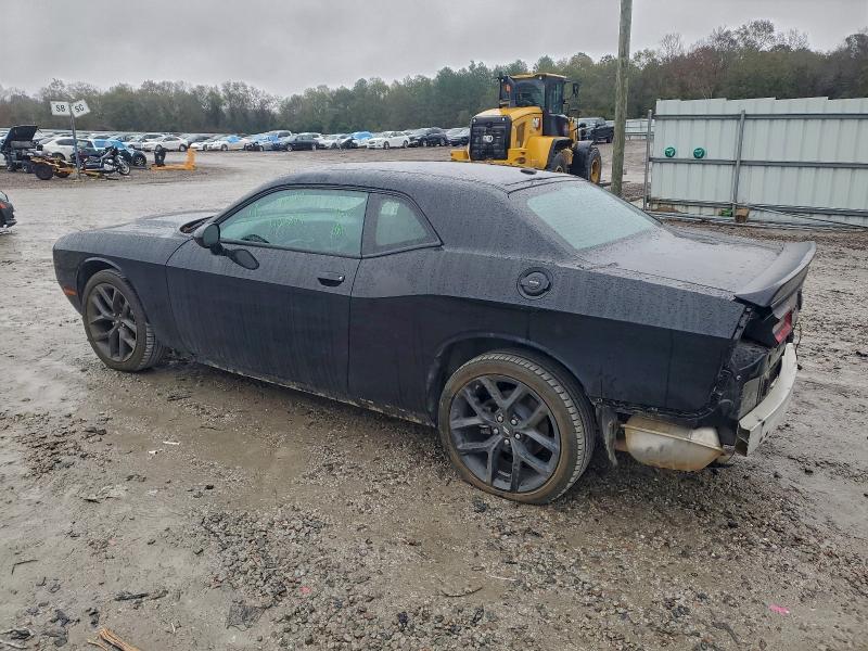 Фото 2 - DODGE CHALLENGER