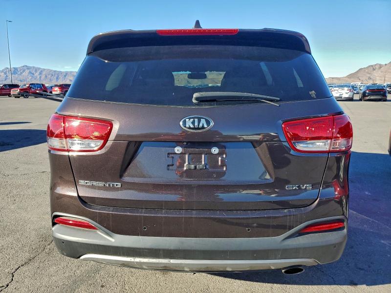 Фото 6 - KIA SORENTO