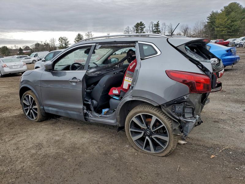 Фото 2 - NISSAN ROGUE