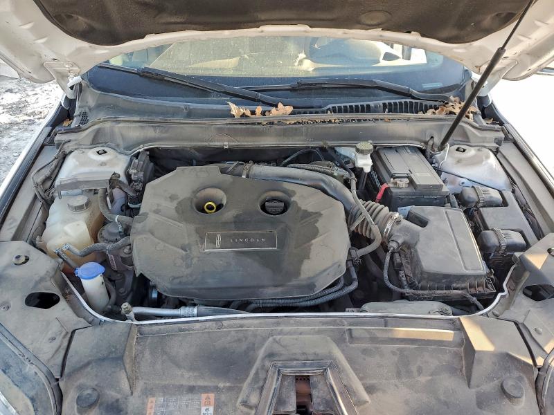 Фото 11 - LINCOLN MKZ